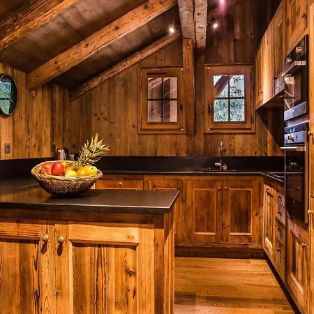 Chalet St. Anton Cozy Haven The Heart Of The Alps Apartmán *